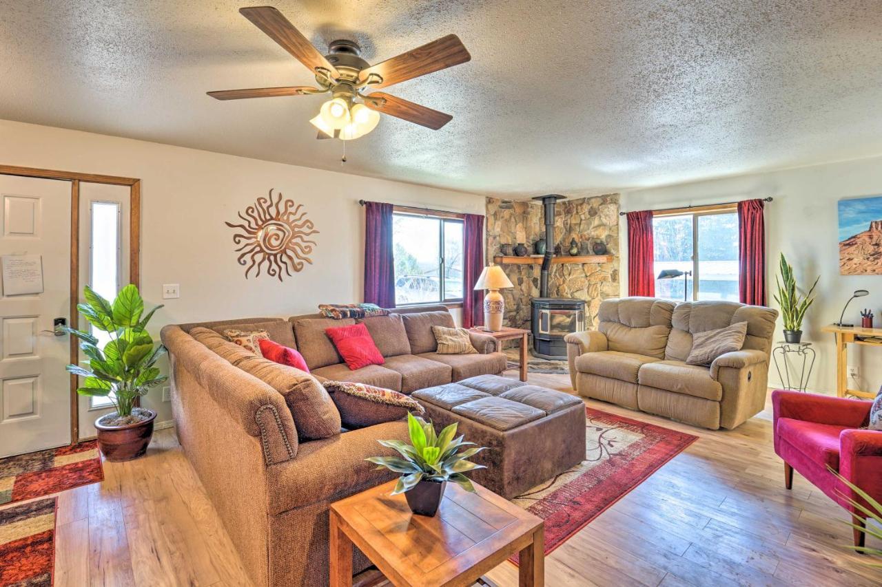 Eco-Friendly Escape In Cortez - Pets Welcome! Exterior photo